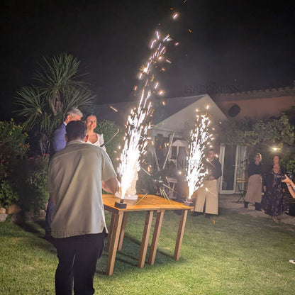 New 8 Cues Cold Spark Machine Wedding Stage Fireworks Powered by AA Battery Cold Fireworks Firing System